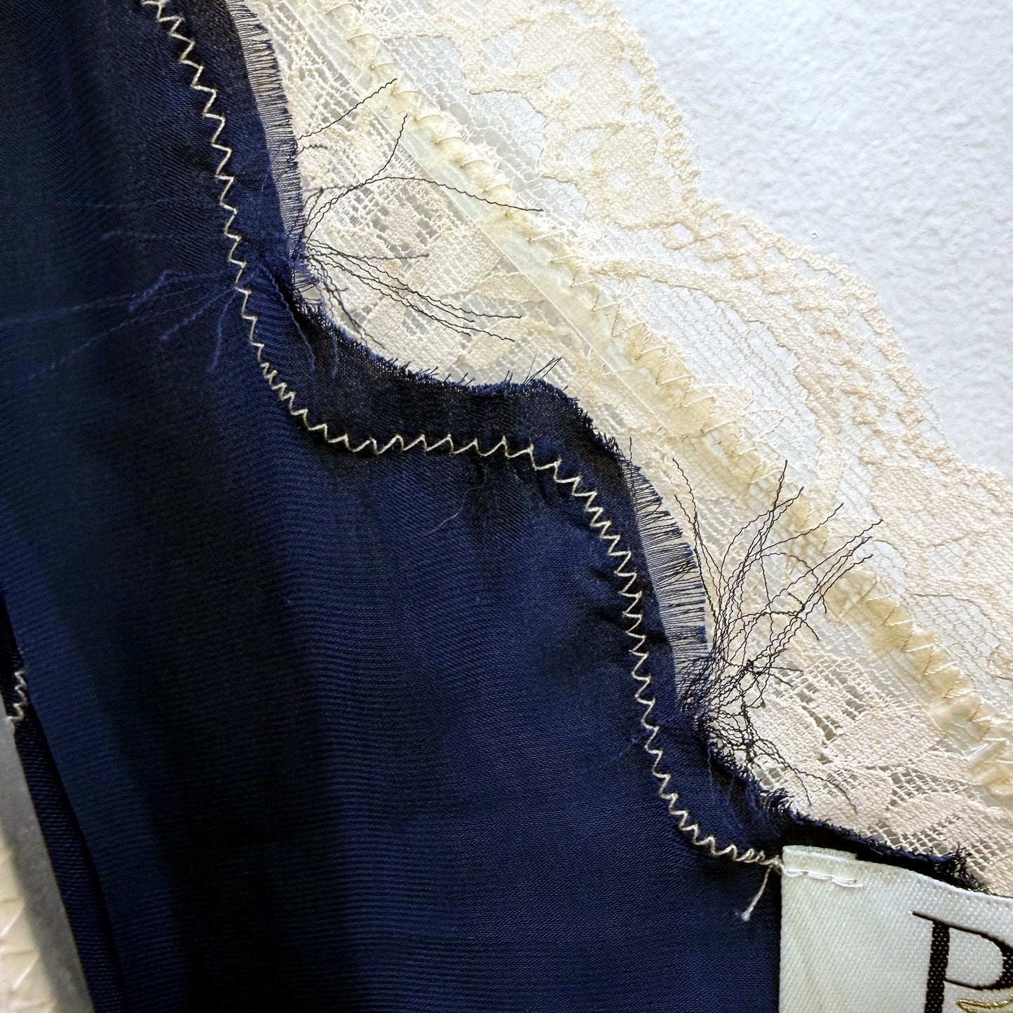 Peter Alexander Womens Navy Blue Lace Trim Satin Nightgown XL Size