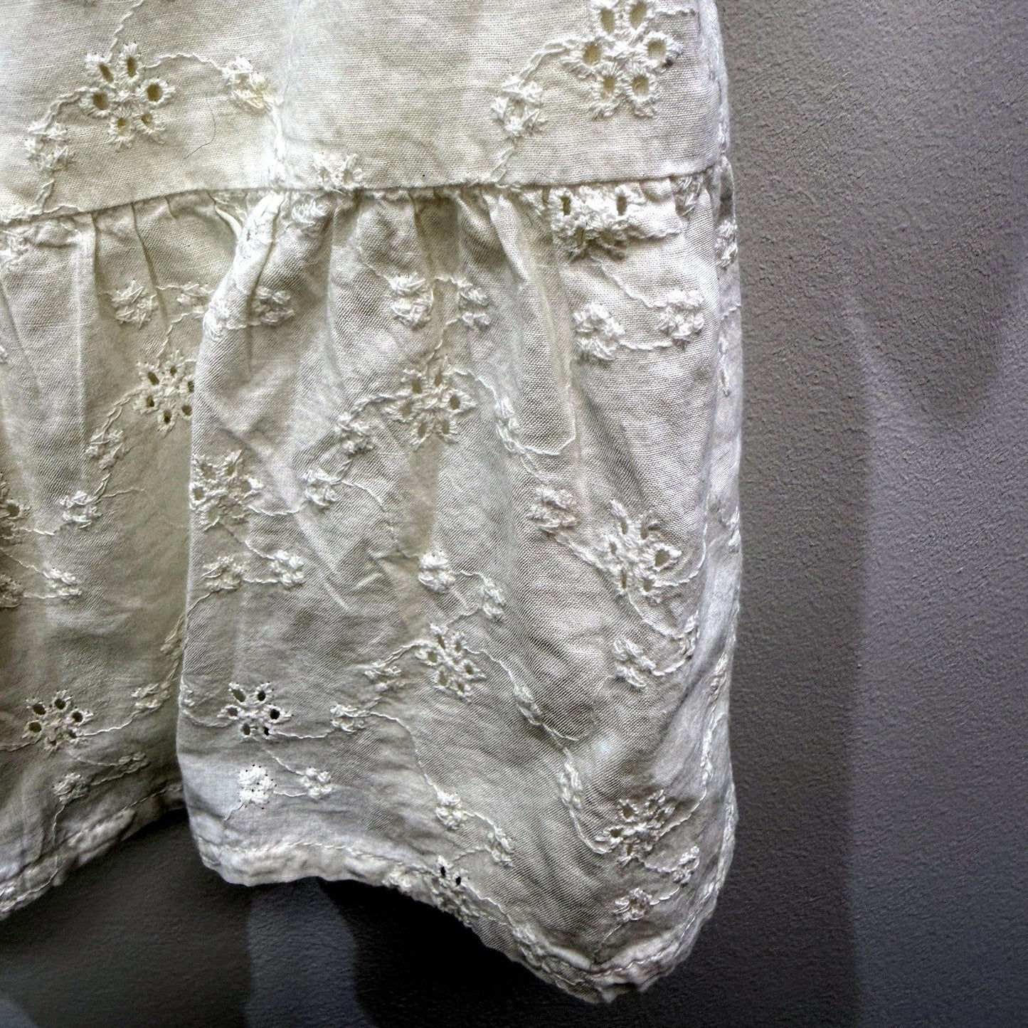 Glassons Womens Floral Puff Sleeve Eyelet Cotton Blouse in White, Size 10 NEW
