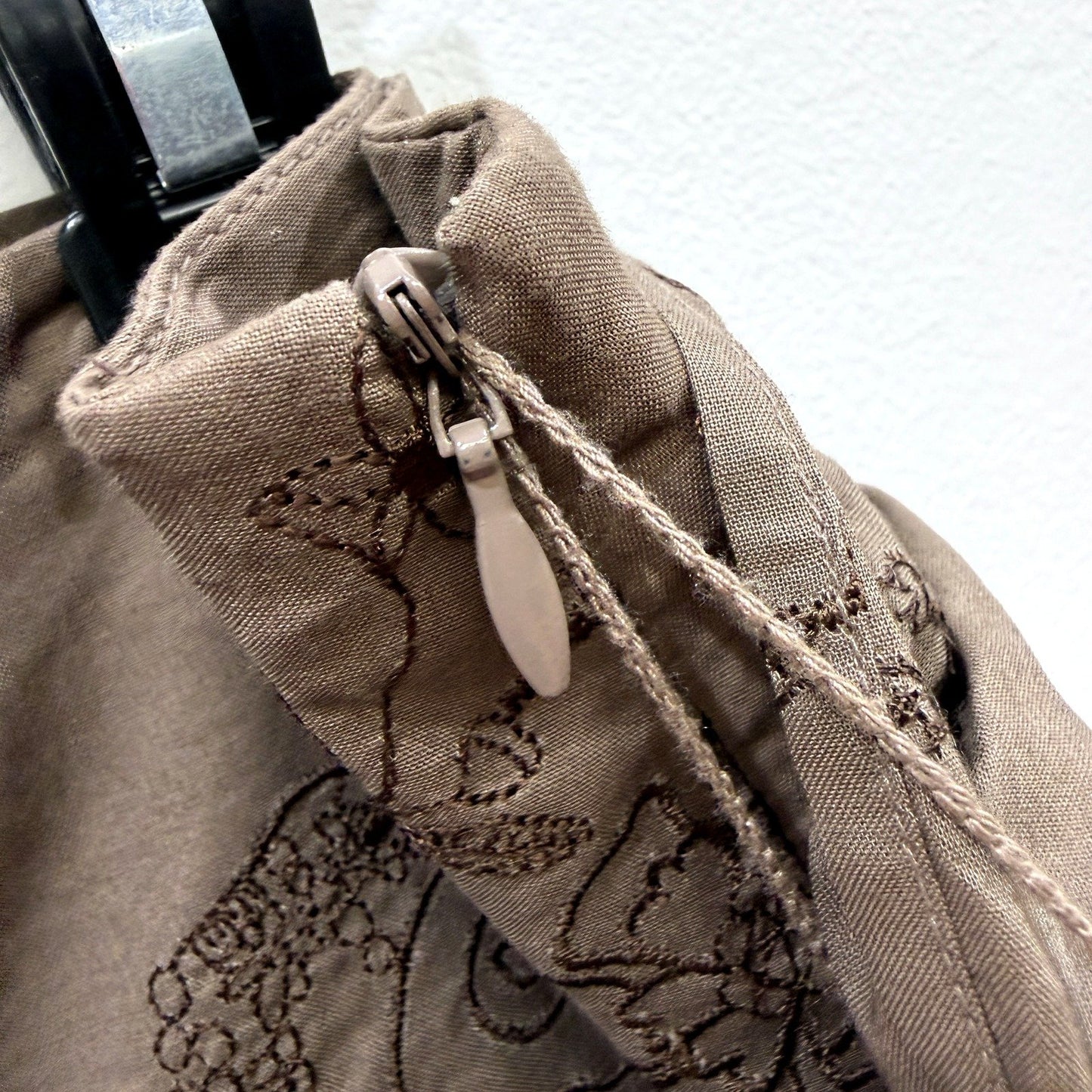 Esprit Womens Belted Floral Embroidered Taupe Skirt Size 14 NEW