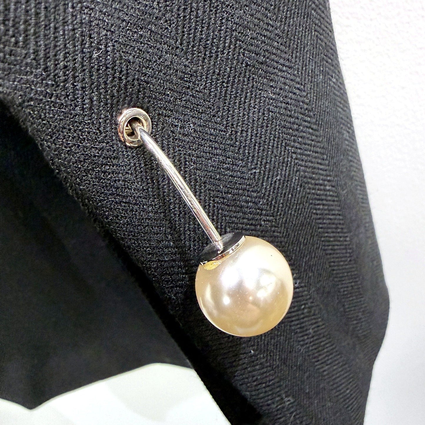 M.J. Womens Black Blazer with Pearl Button Closure, Size S