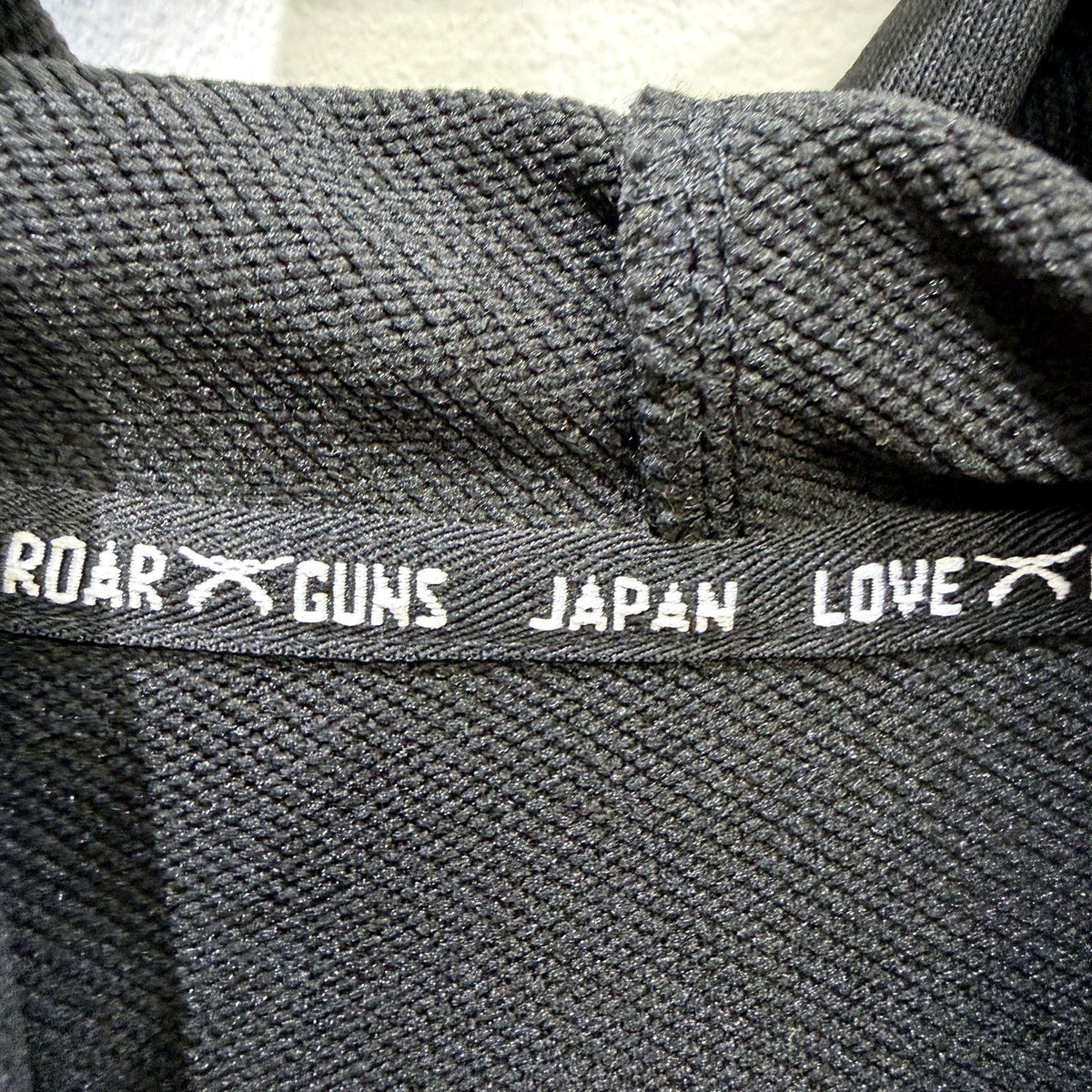 Roar Mens Japan Pullover Hoodie Embroidered Anime Itachi Graphic Black Size M