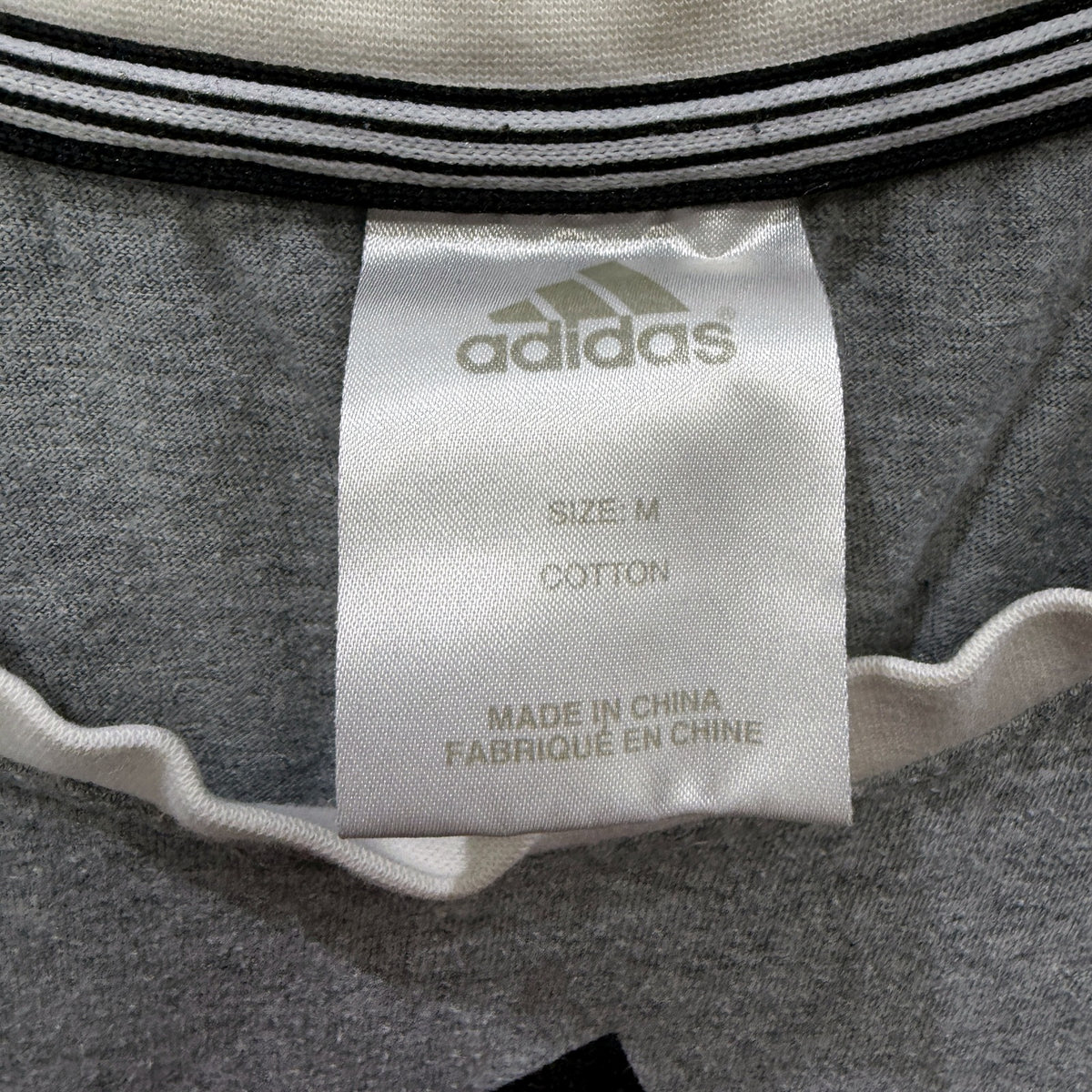 adidas Mens Gray Cotton Pullover Sweatshirt for Active Lifestyle Size M