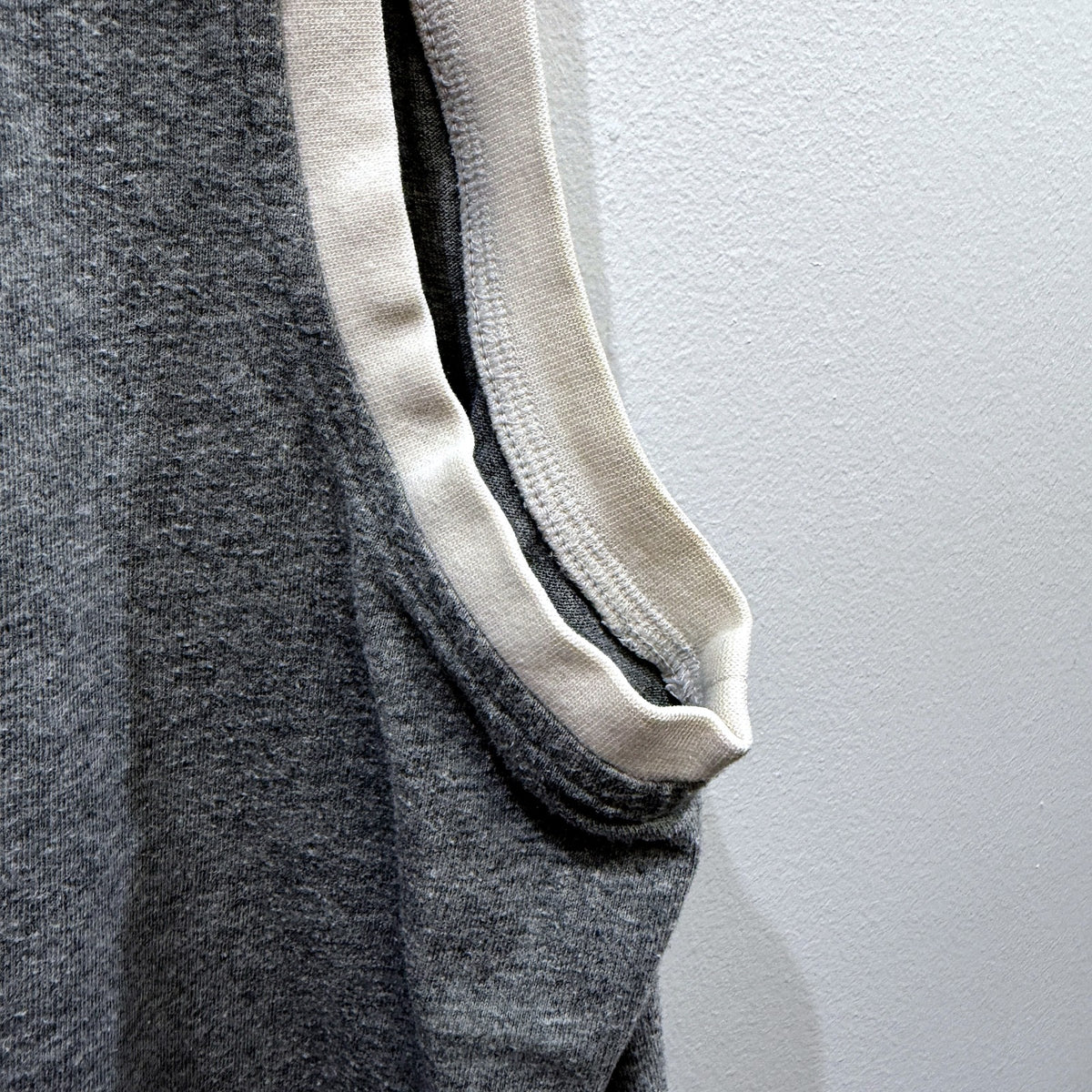 adidas Mens Gray Cotton Pullover Sweatshirt for Active Lifestyle Size M