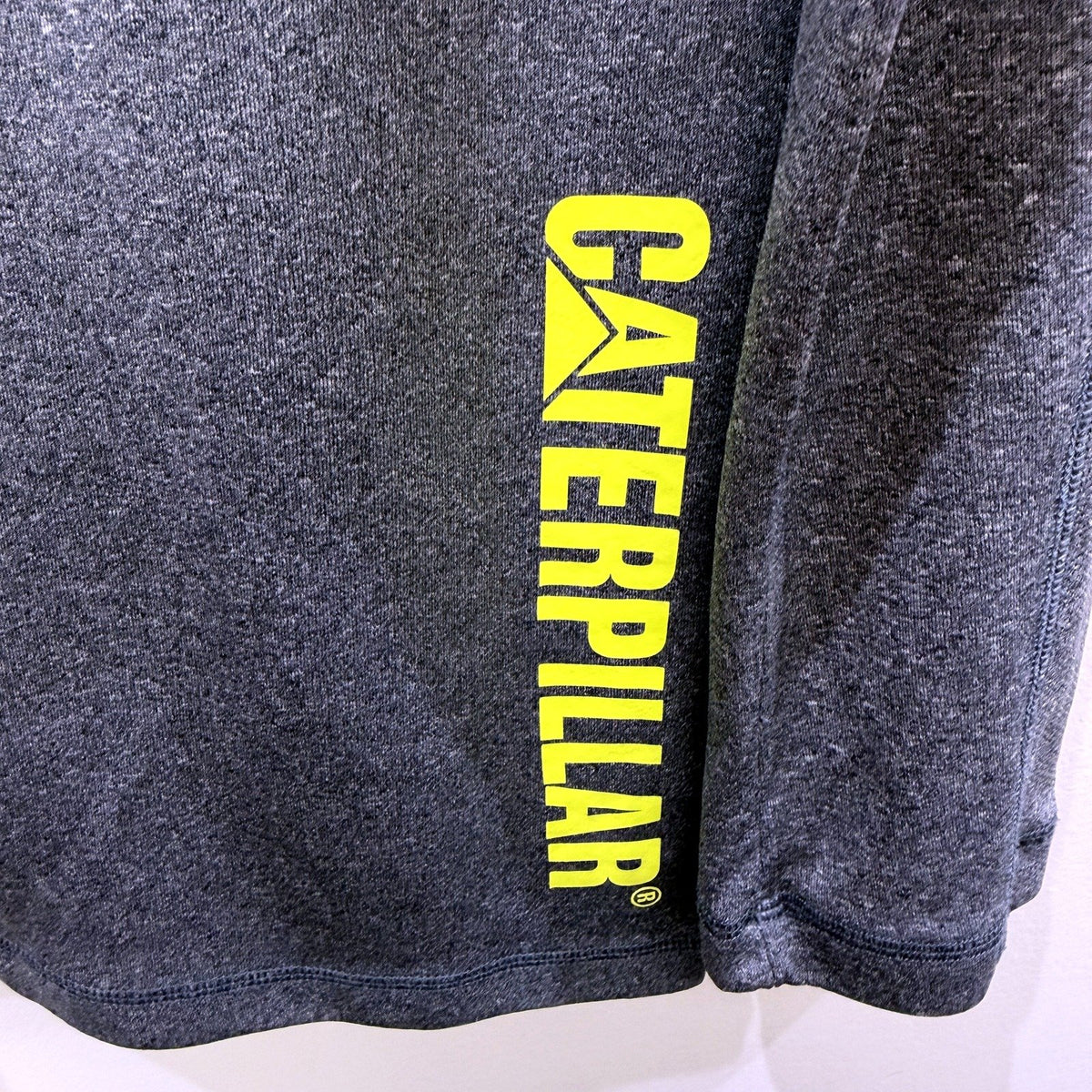 CAT Mens Charcoal Gray Pullover Activewear Sweatshirt for XS Size