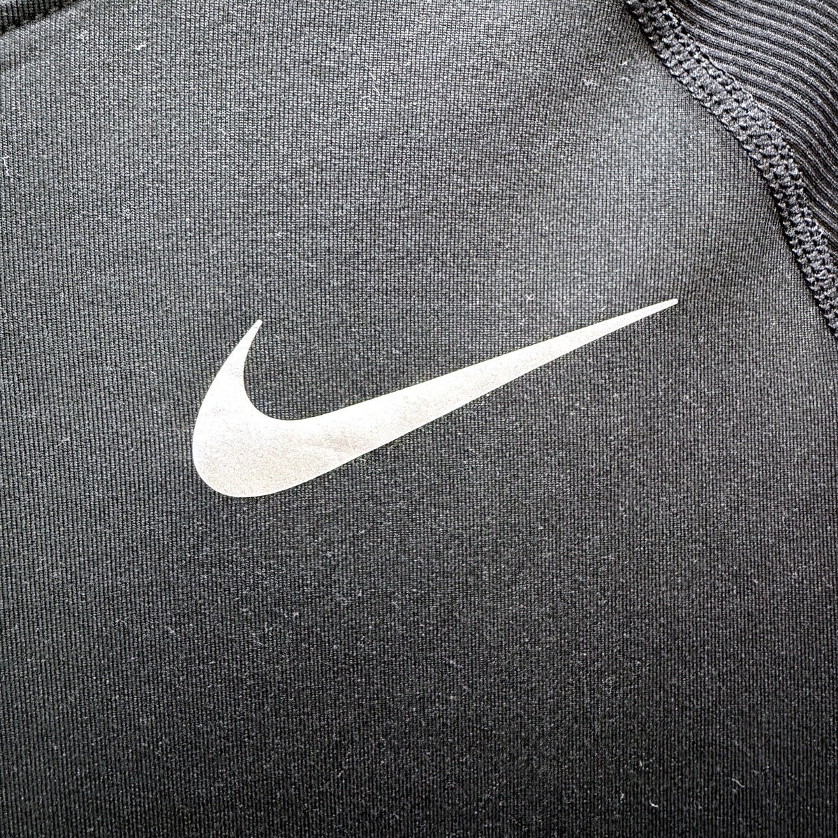 Nike Mens Black Longsleeve Sweatshirt Workout Top Size Medium NEW