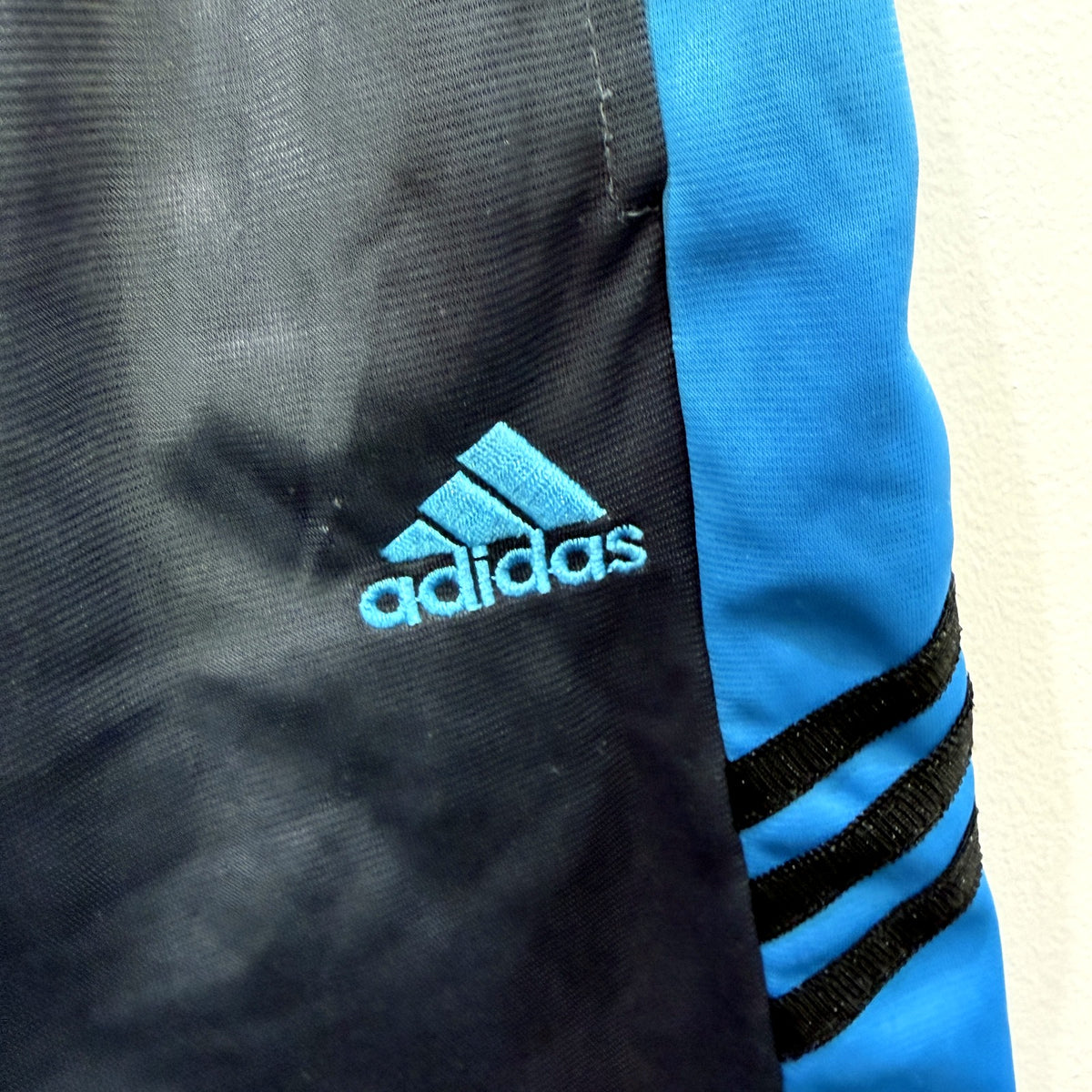 adidas Boys Athletic Shorts Black Blue Activewear Gym Workout Size M/S Size