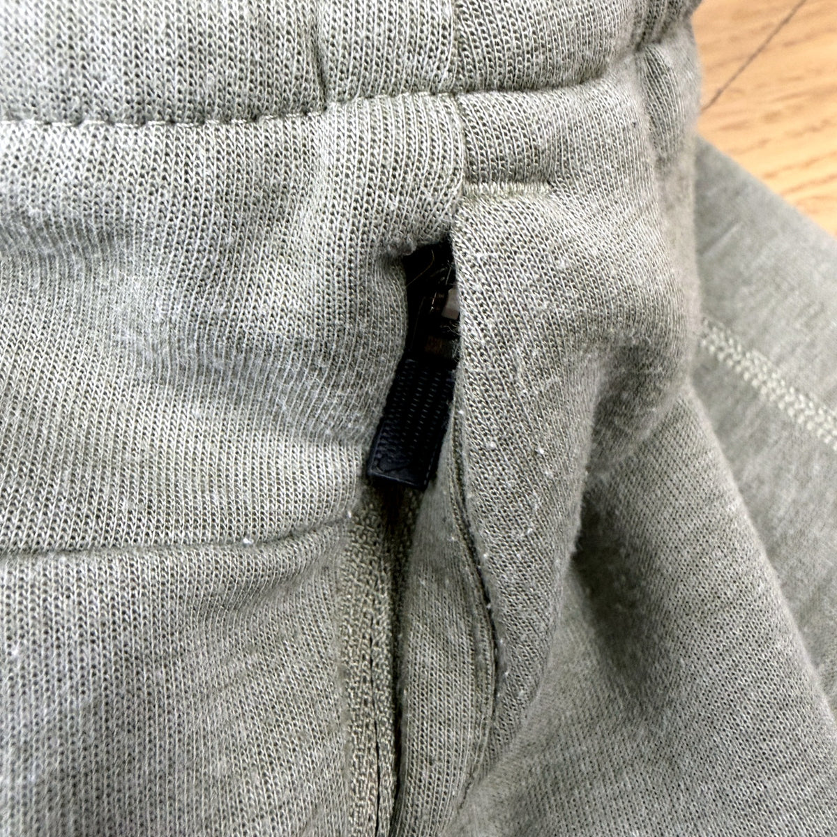 Nike Mens Green Sweatpants with Drawstring Pockets, XL Size