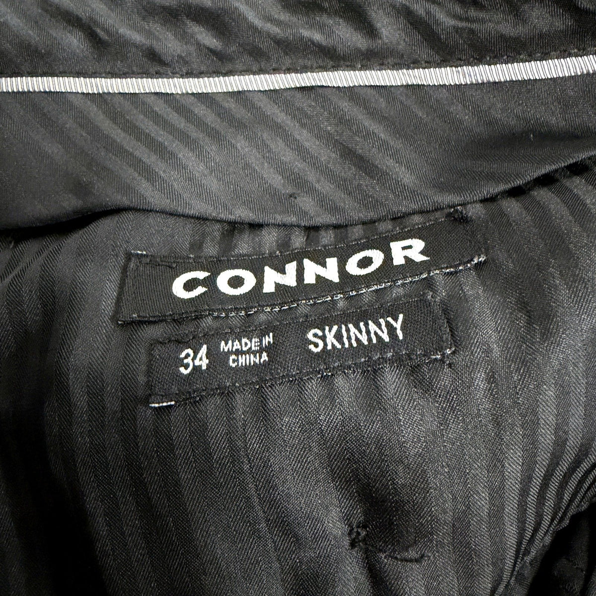 Connor Mens Skinny Dress Pants in Navy Blue, Size 34