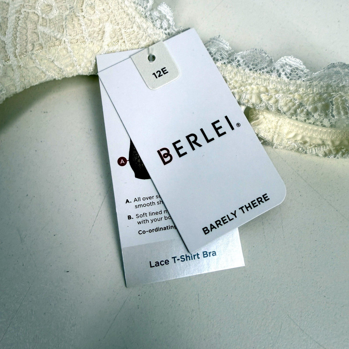 Berlei Womens Barely There Lace T-Shirt Bra 2-Pack Black White 12E NEW