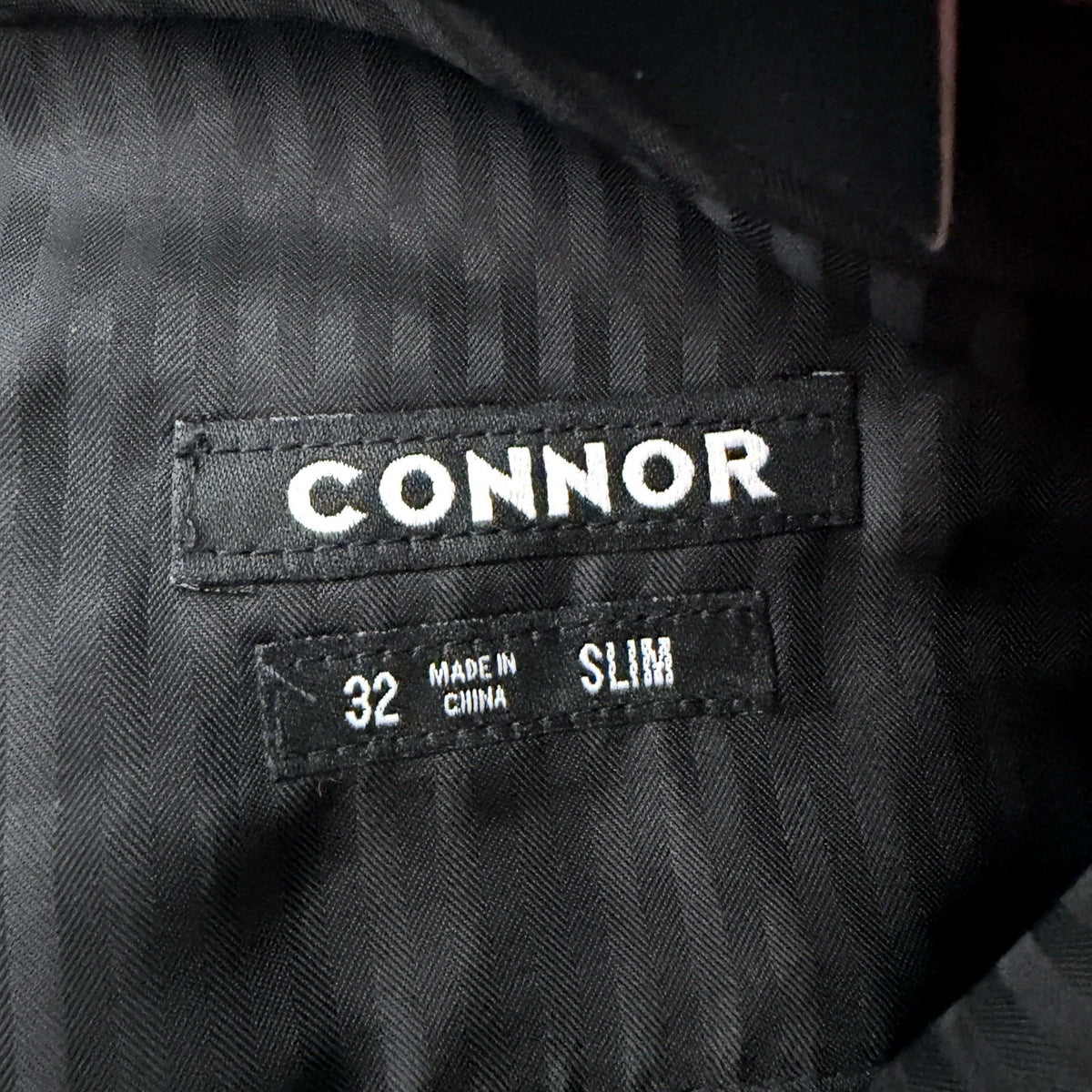 Connor Mens Slim Dress Pants Charcoal Flat Front Size 32 NEW