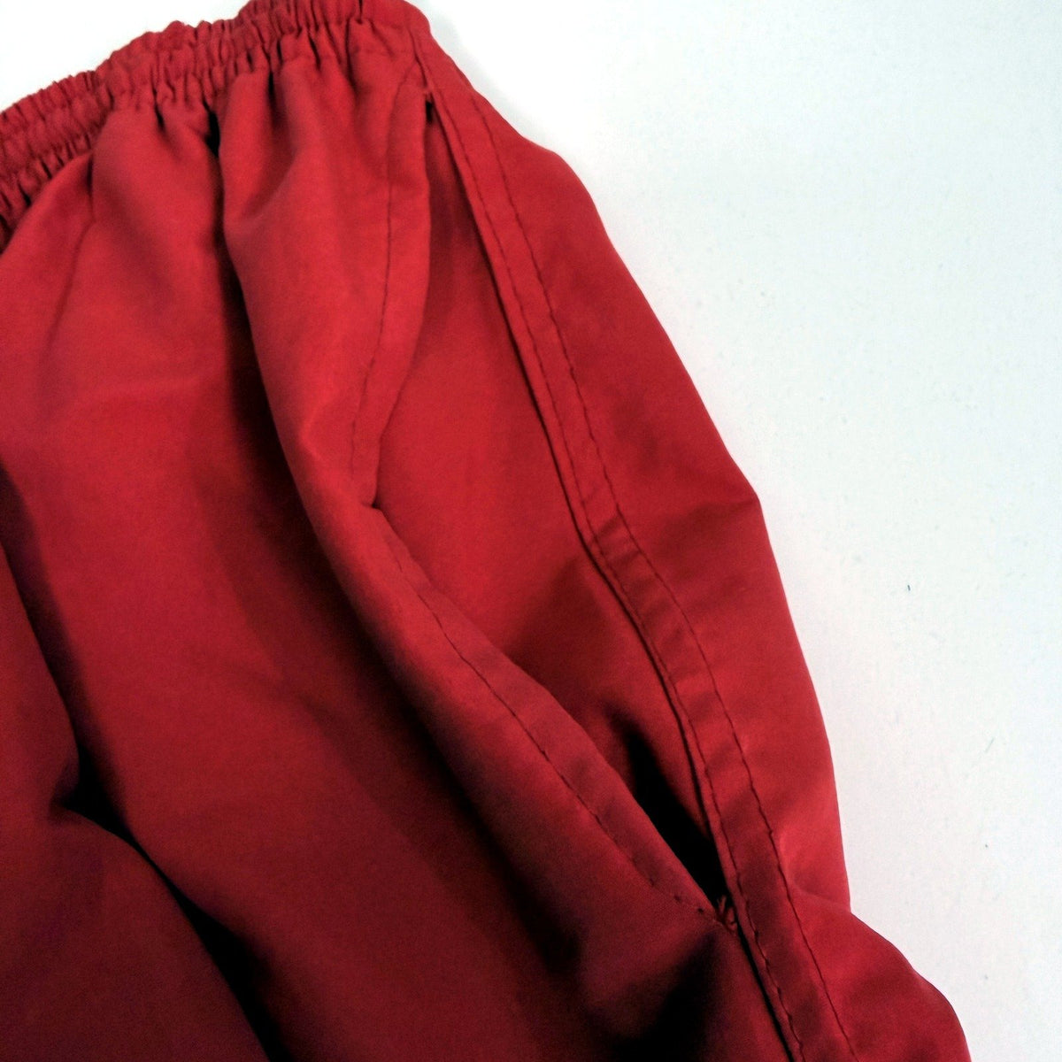 Nike Mens Red Athletic Shorts with Drawstring - XL Size