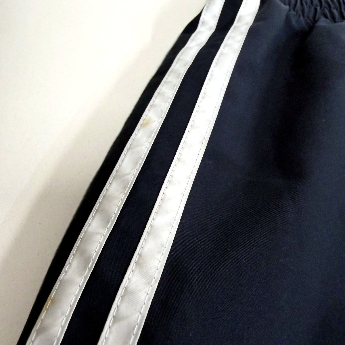 Adidas Mens Athletic Shorts Navy Blue White Stripes XL
