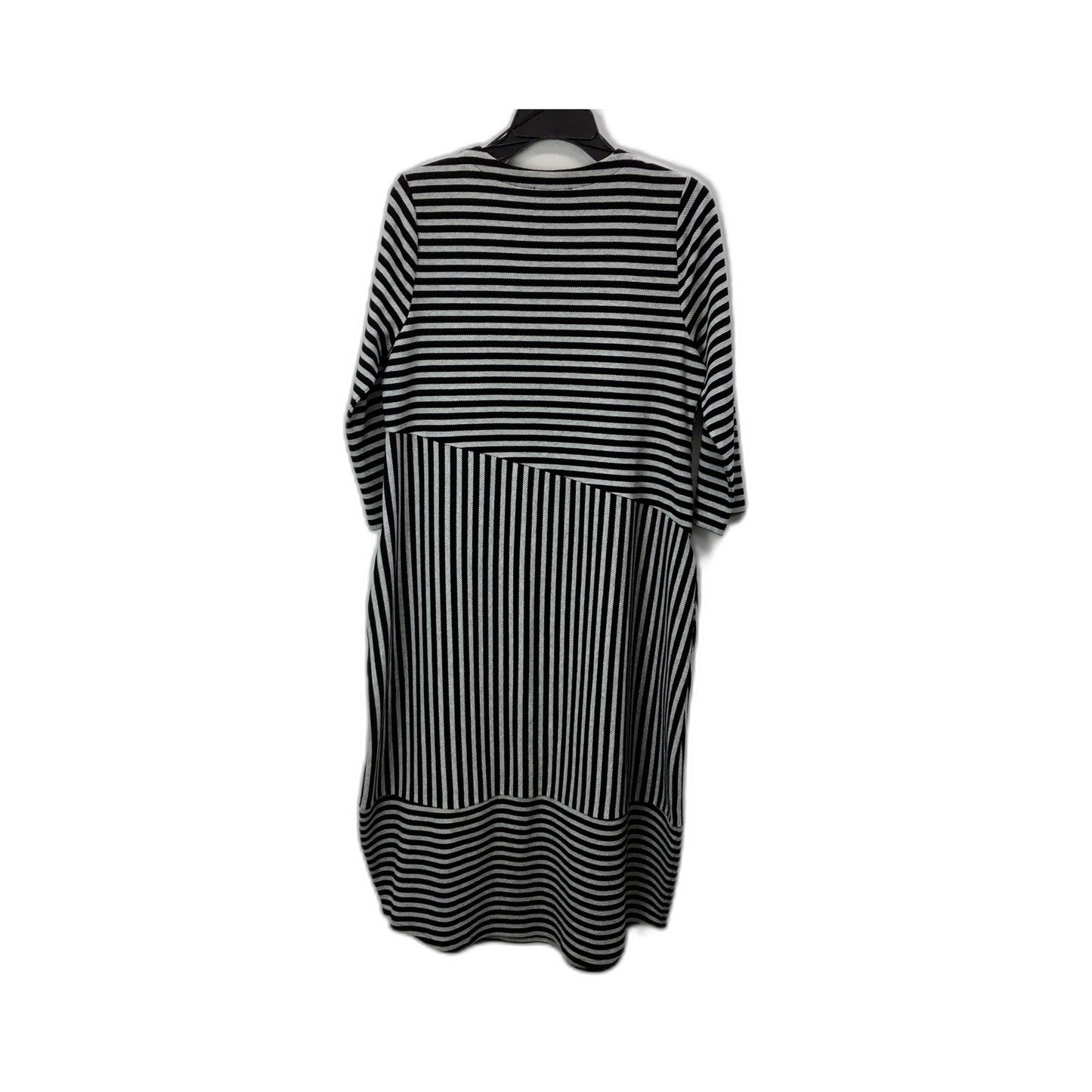 Regatta Womens Striped Long Sleeve Dress in Black and White, Size 10 NEW