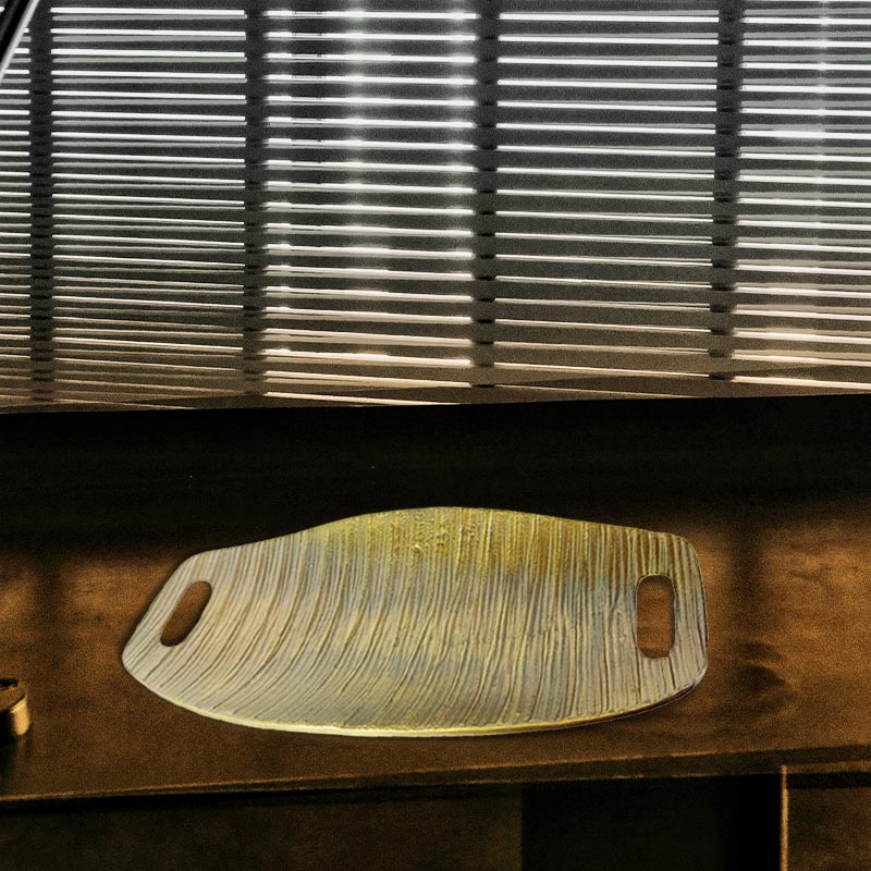 Handcrafted Ariya Luxurious Brass Tray Perfect for Home Décor NEW