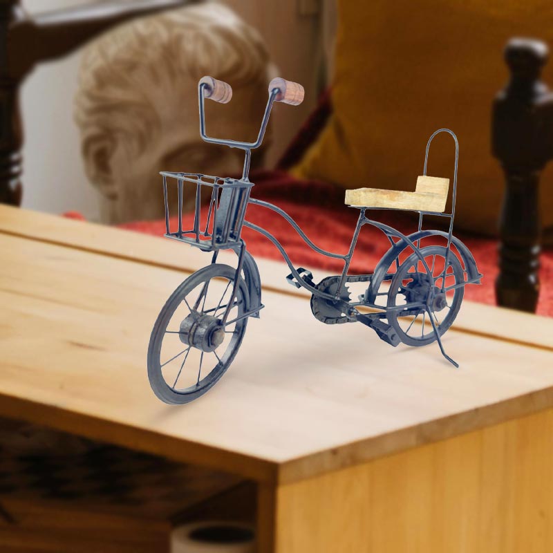 Chic Handmade Eva Bike Table Accent Sophisticated Interior Decor NEW