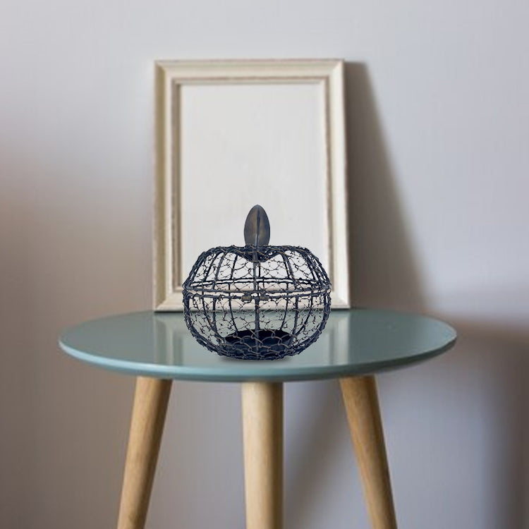 Handcrafted Intricate Wire Apple Tealight Holder with Antique Brass Finish 17x18 cm NEW