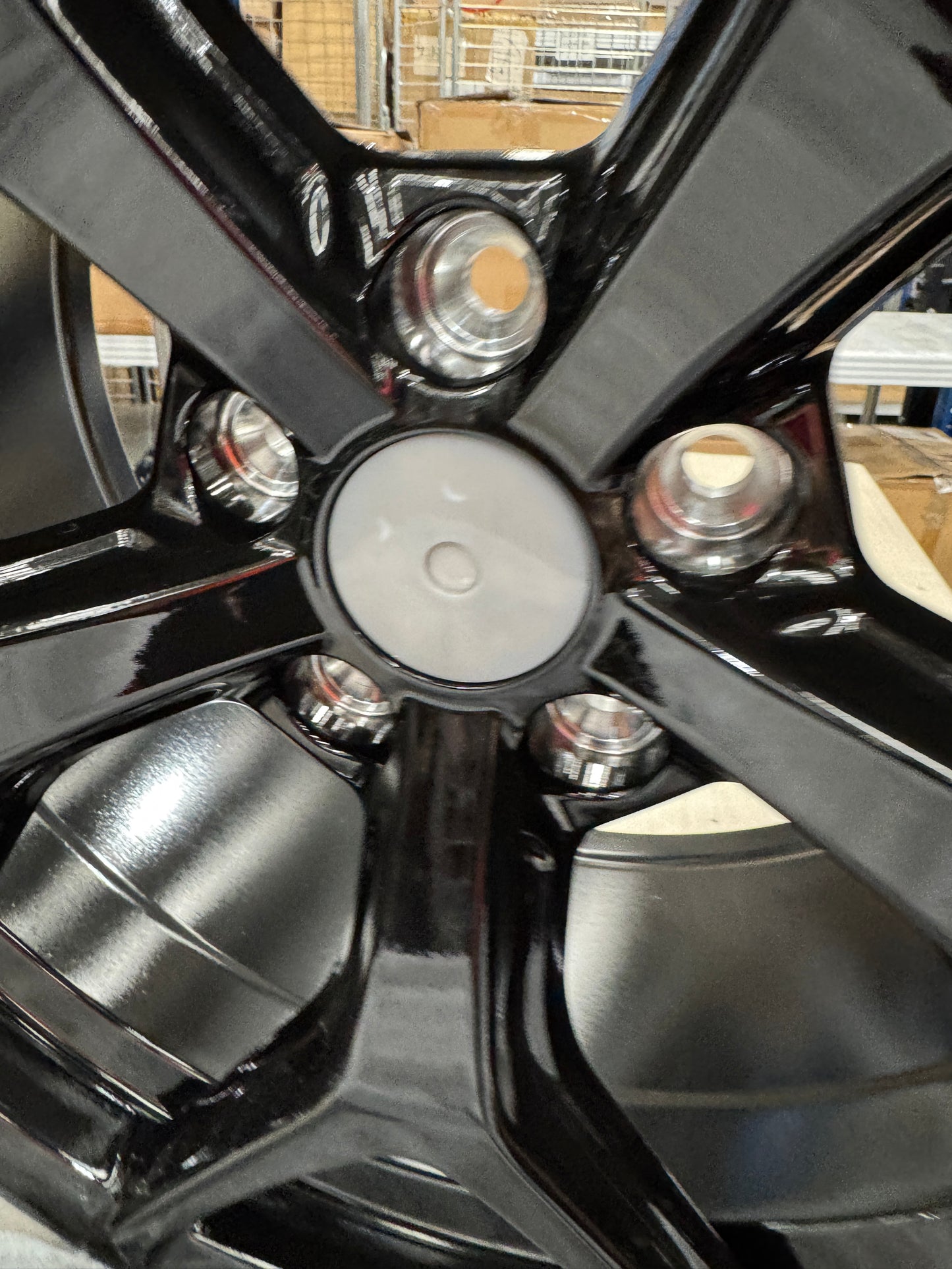 Wheelsape RSeries GTS 20" P45 9.5J V-Tape Cast Made Gloss Black Single Rim NEW