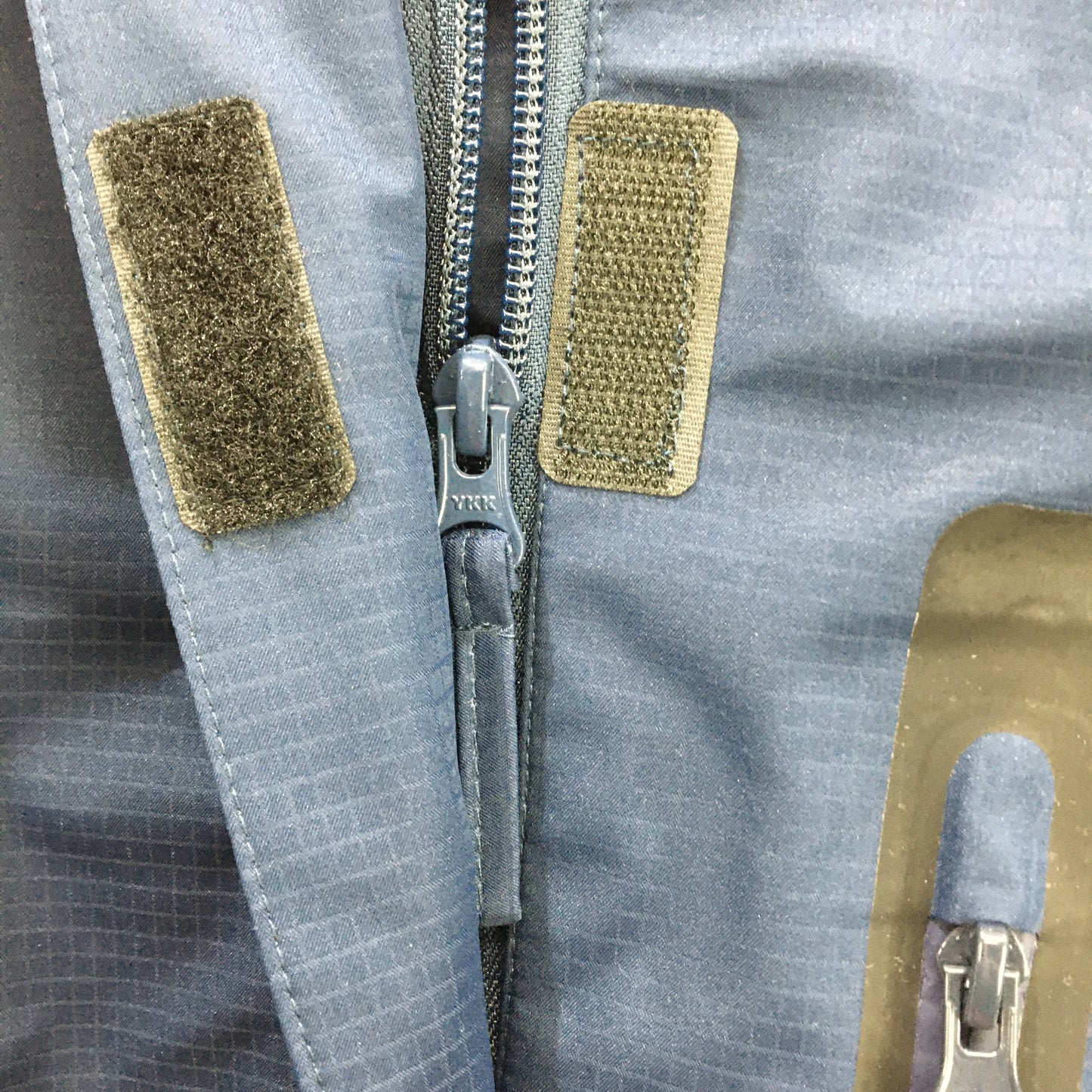 XTM Navy Kimberley Seam Sealed Waterproof Hooded Rain Jacket Ladies Size 18 NEW