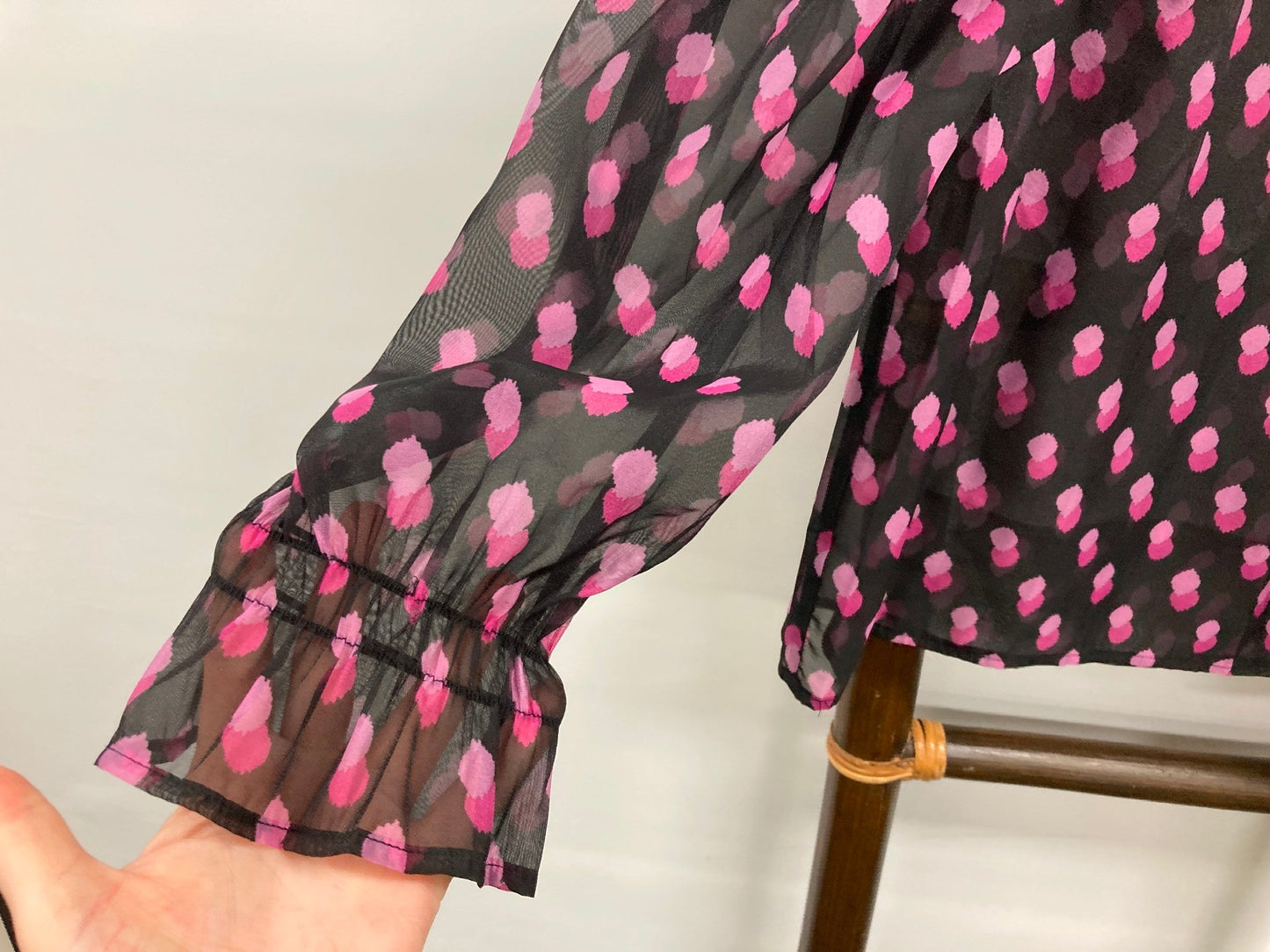 Sheike Disco Dot Blouse With Puffy Sleeves Black W/Pink Ladies Sz 8 NEW