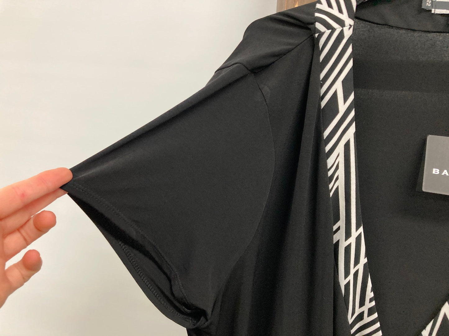 Basque Cross-Over Stretchy Relaxed Black Dress Ladies Sz 22 NEW