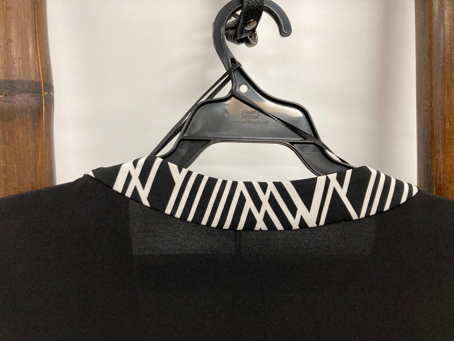 Basque Cross-Over Stretchy Relaxed Black Dress Ladies Sz 22 NEW