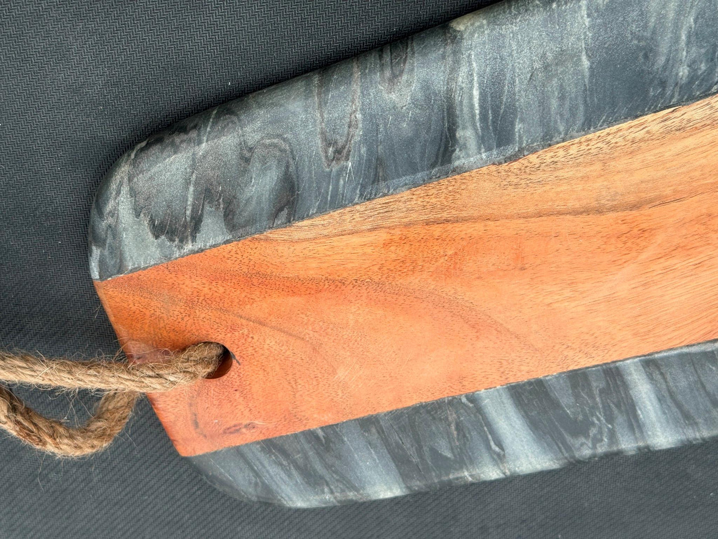 Gauri Kohli Handcrafted Sulguni Marble & Wood Cutting Board Grey NEW