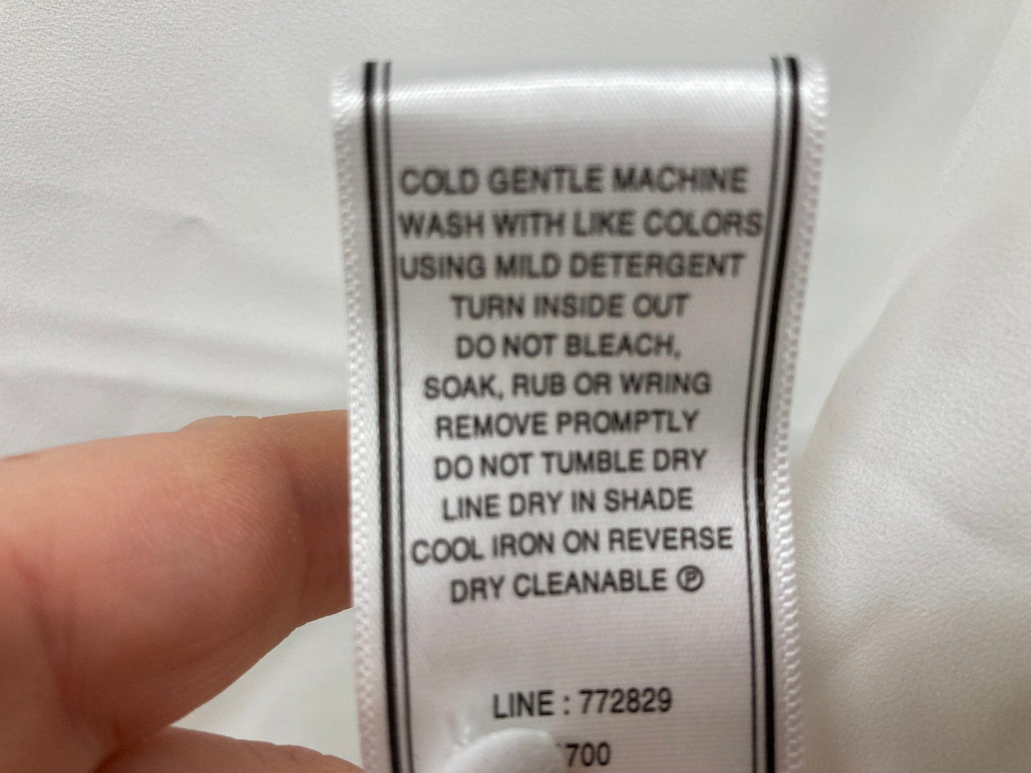 Portmans Neck Band Short Ruffle Sleeve Blouse White Ladies Size 6 NEW