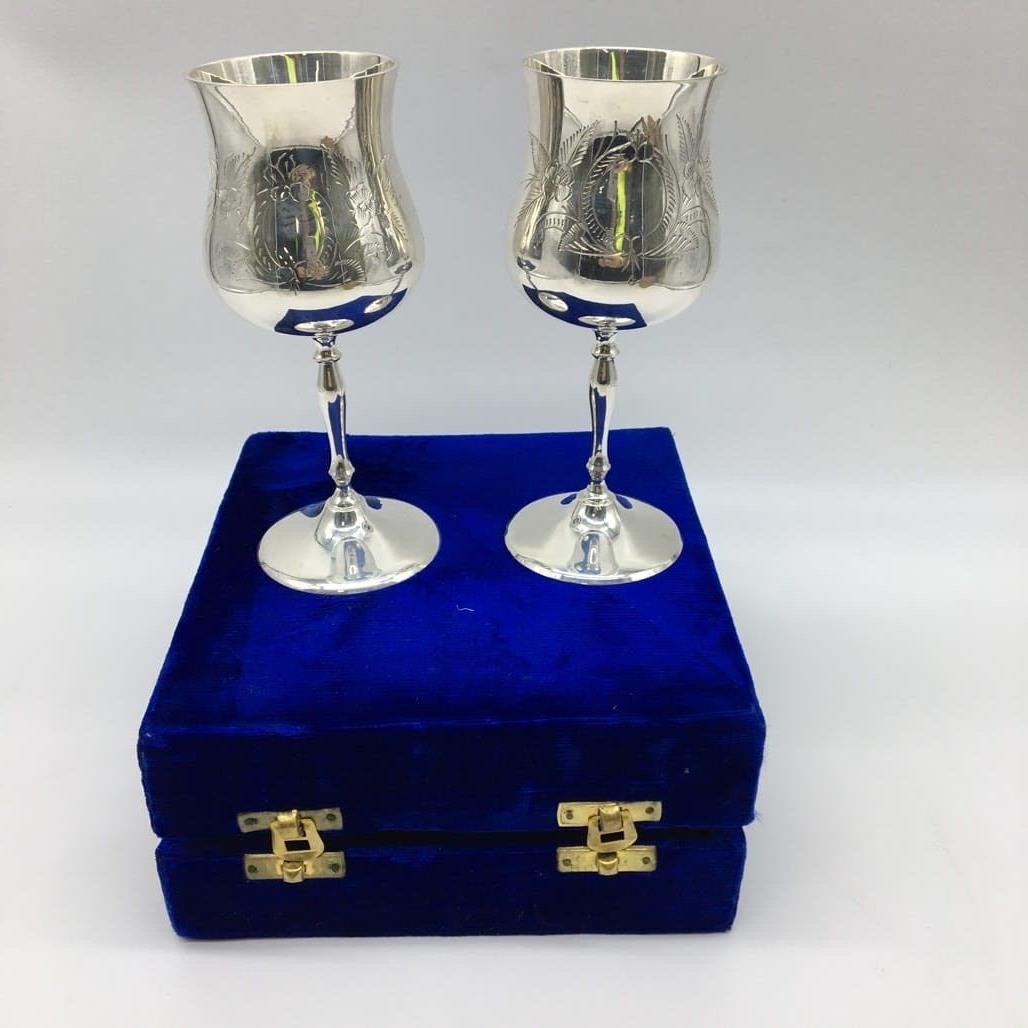 Vintage NEW In Velvet Box Set Of 2 Silverplate Etched Engravable Goblets