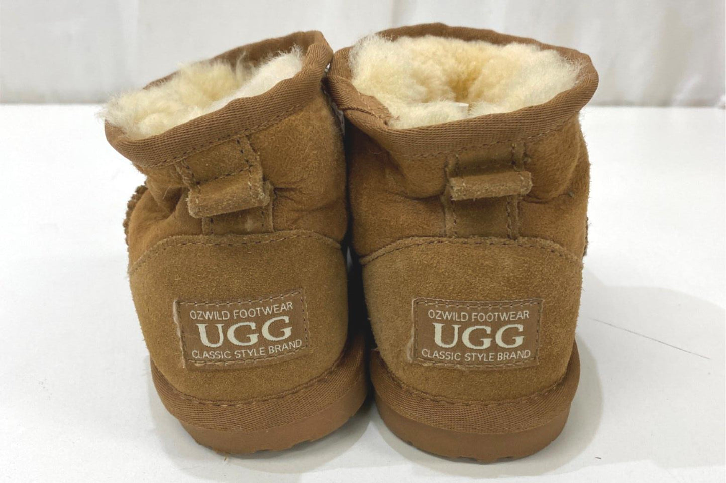 Ex-Display Ugg Classic Style Brand Slipper Boots Chestnut Kids Sz Aus 12