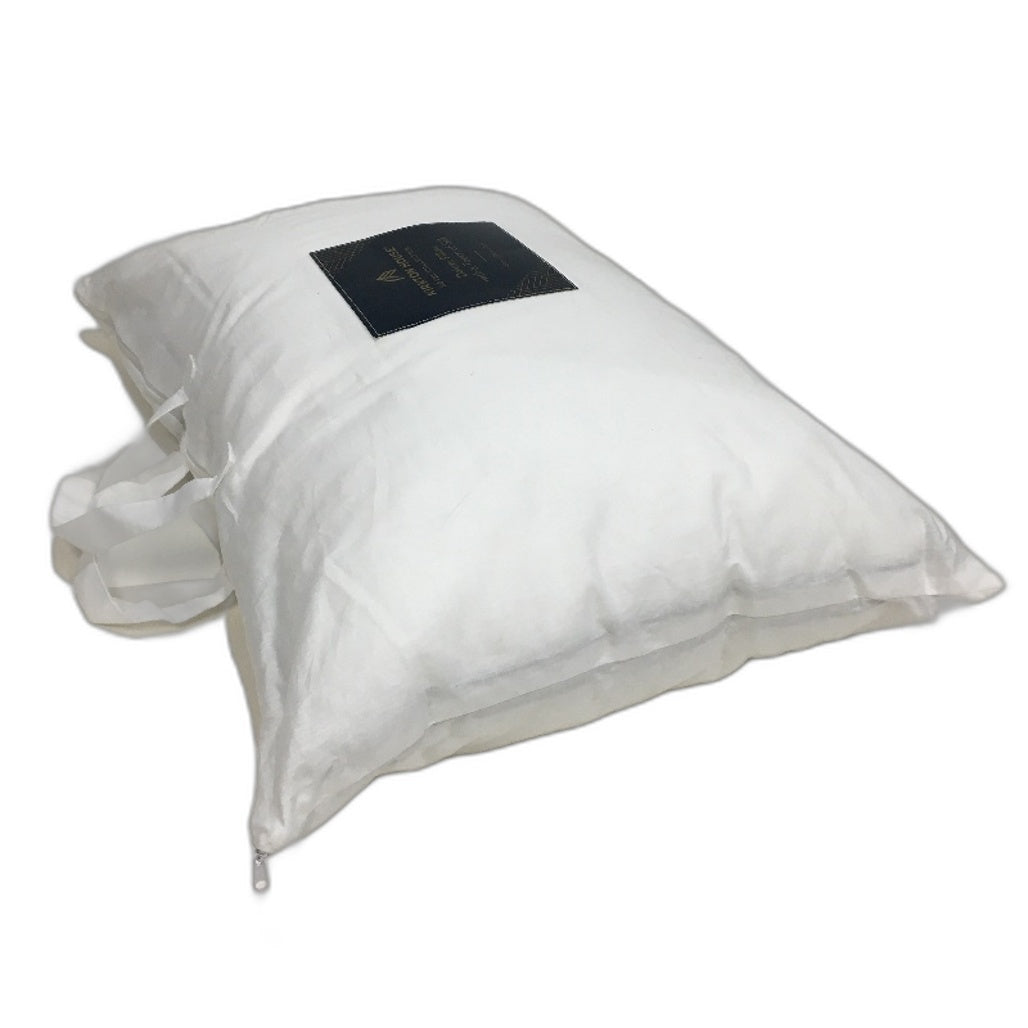 Kirkton House 375TC Deluxe Pillow with a Touch of Silk 45x70x3cm NEW