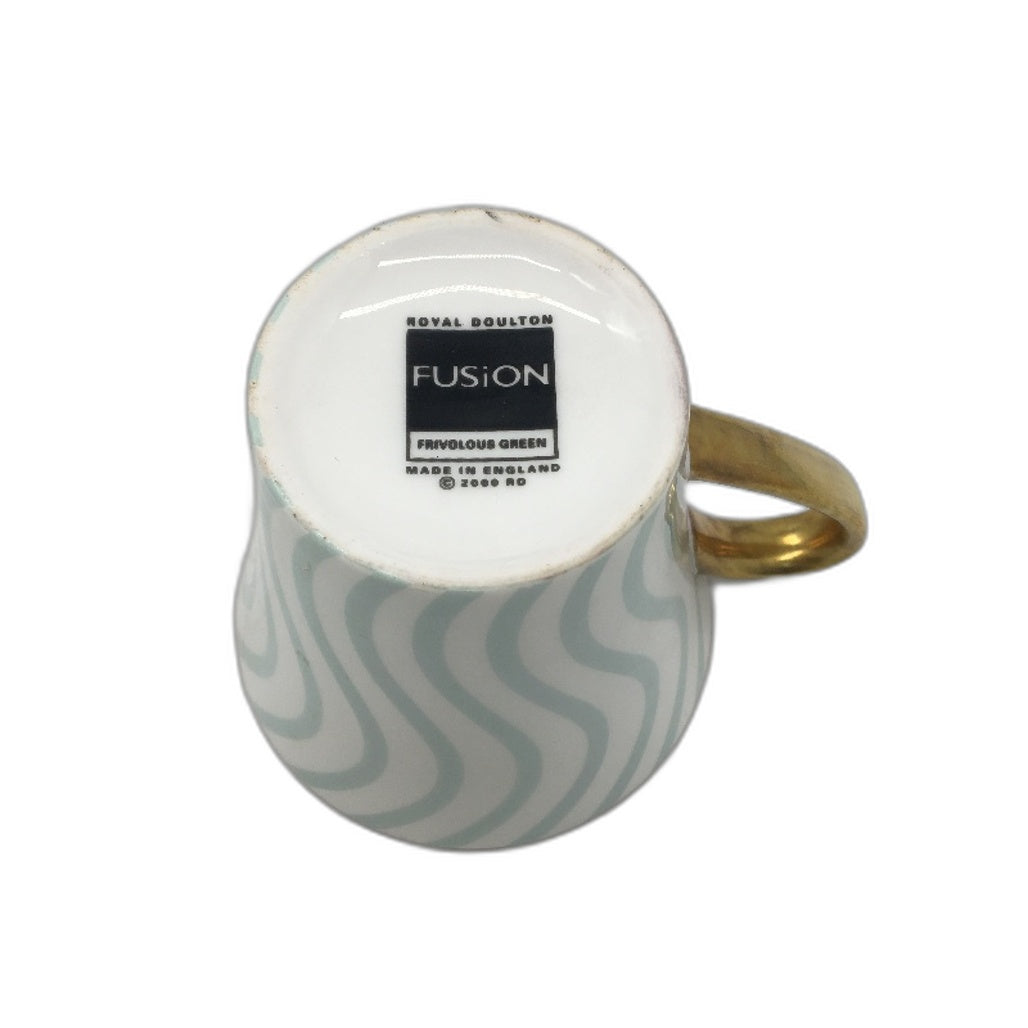 2000 Royal Doulton Fusion Made In England Frivolous Green  Demitasse TeaCup Set