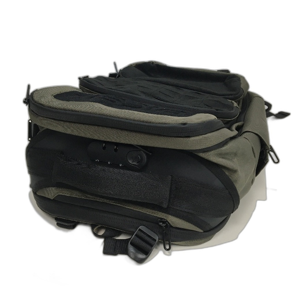 PICSIL Maverick ED40 40L Tactical Backpack in Green and Black NEW