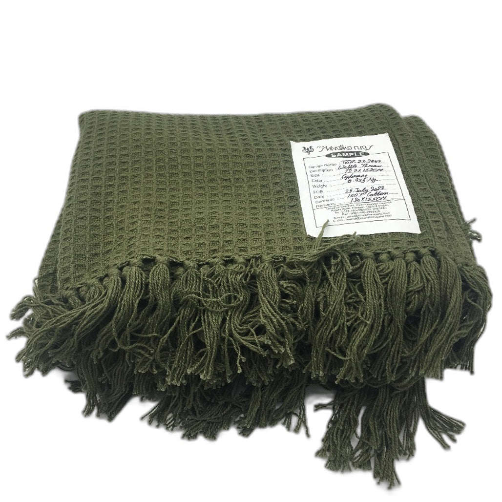 Target Green Waffle Knit Cotton Tassled Edged Throw Rug Blanket 130 x 155cm NEW