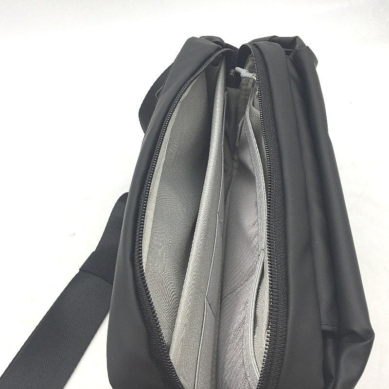 Inateck 4L Compact Lightweight Waterproof Chest Bum Bag in Black NEW