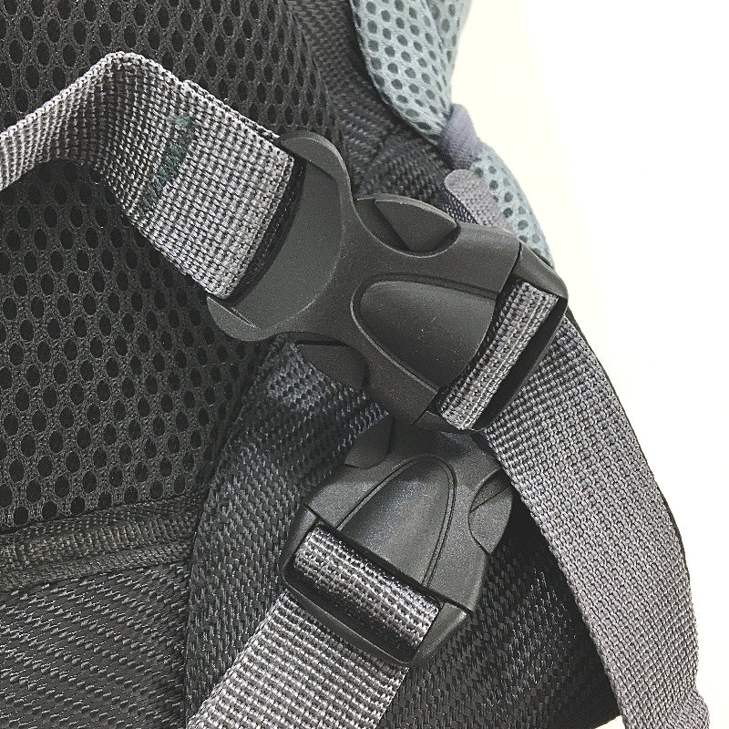 Animal Black & Grey Pet Carrier Travel Mesh Lightweight Shoulder Backpack NEW