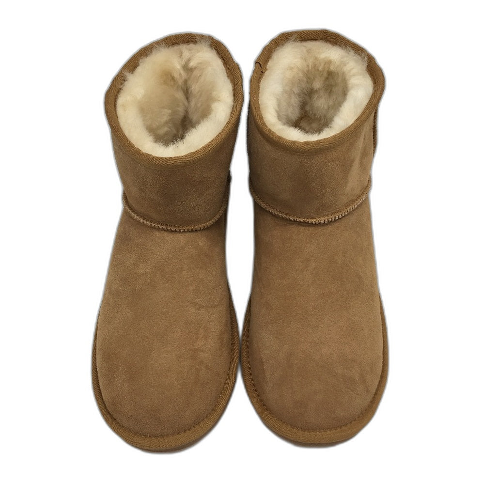 UGG Boots Australian Double Face Sheepskin Chesnut Unisex Size EU 44 M11 L13 NEW