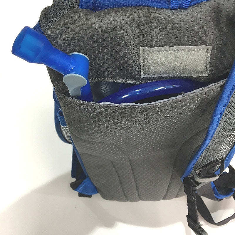 Camelbak Youth Unisex Mini Mule Cycling  Blue & White Backpack NEW