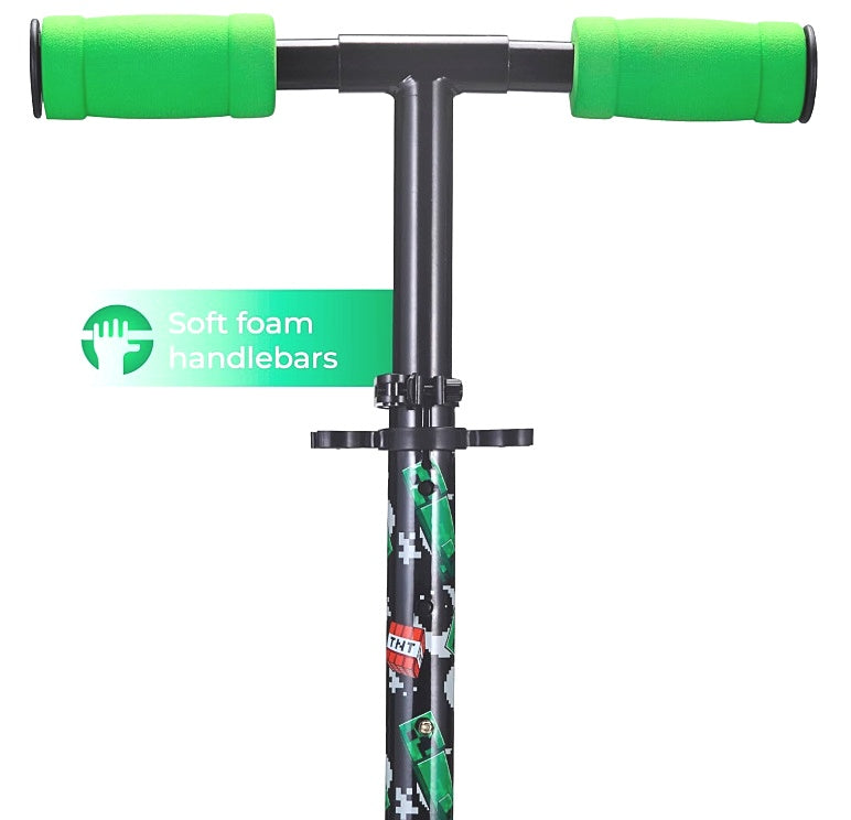 Minecraft Creeper Themed Kids Scooter 2-Wheel Light Up Foldable Toy