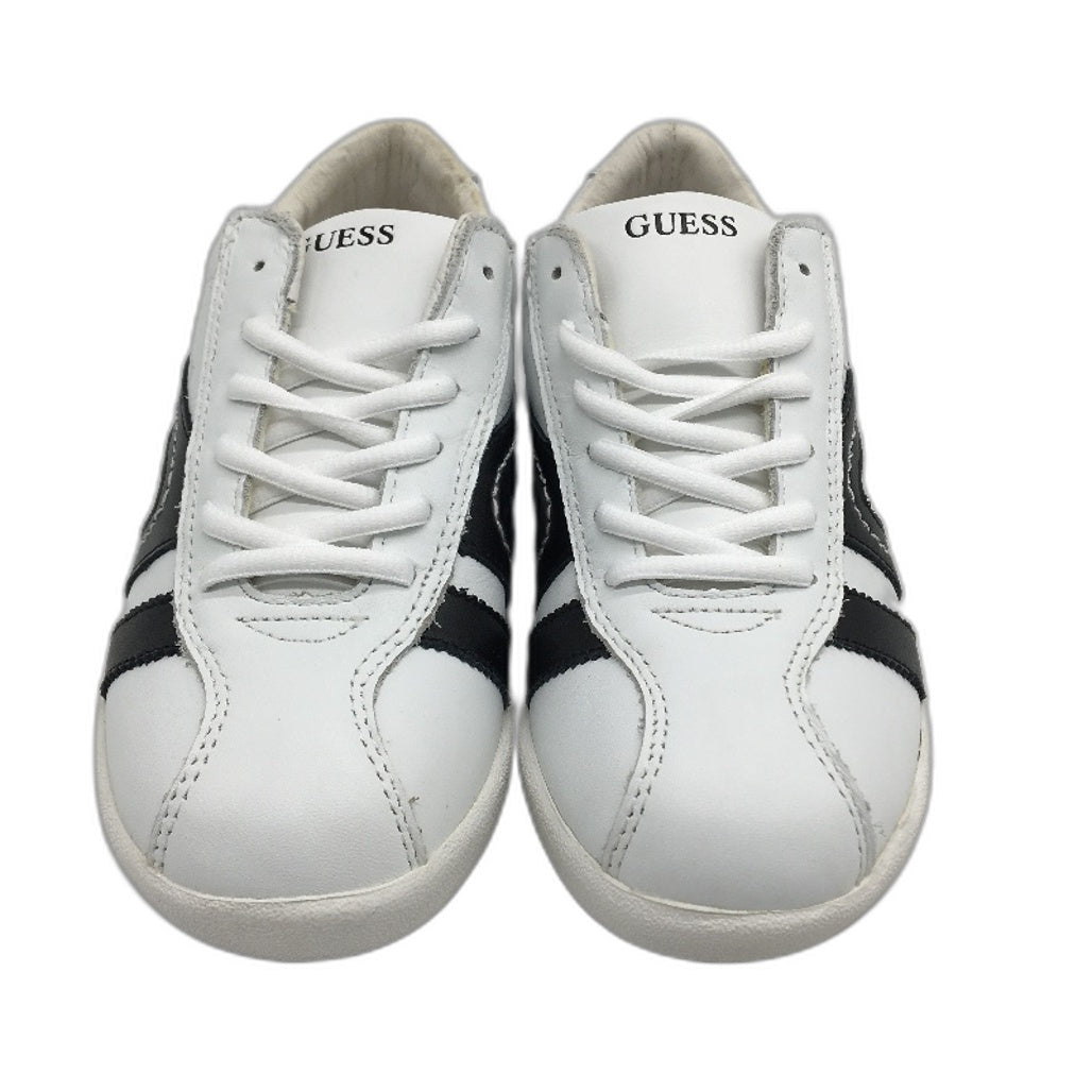 Guess Leather White & Black Stripe Sneaker Shoe Youth Kids Sze US 2 EUR 33.5 NEW