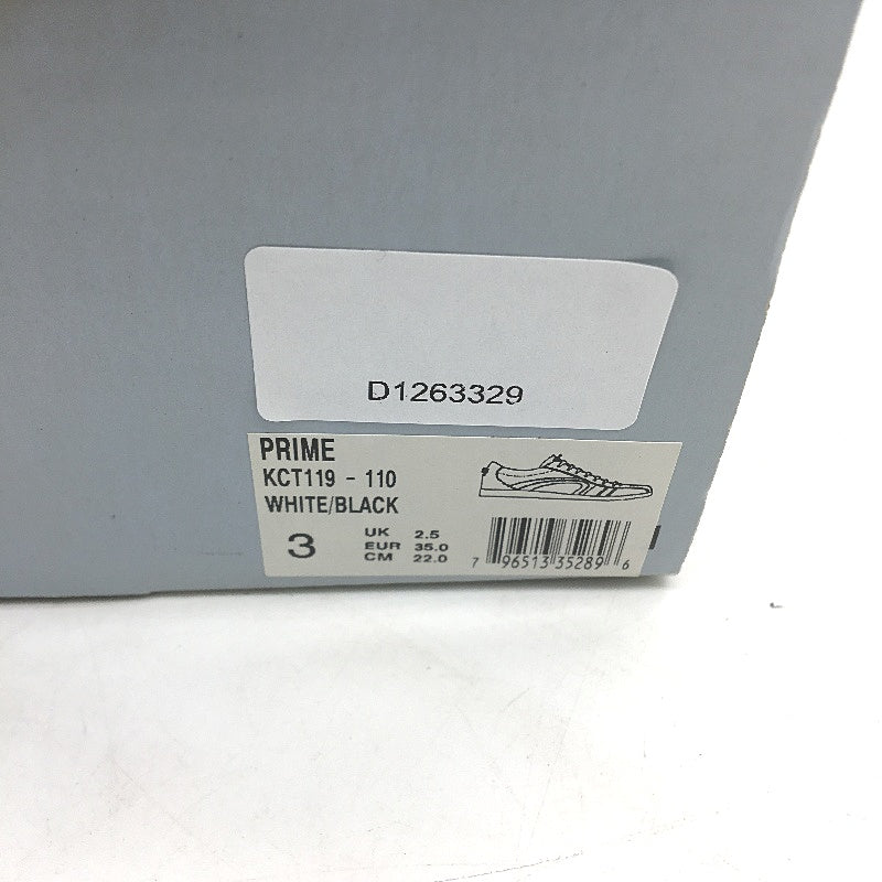 Guess Leather White & Black Stripe Sneaker Shoe Youth Kids Sze US 3 EUR 35 NEW