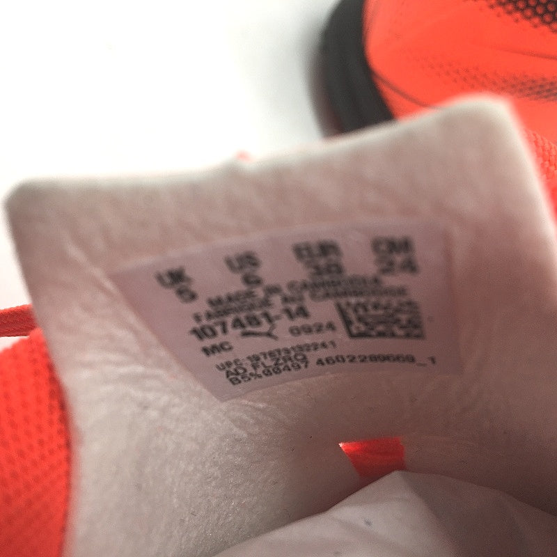 PUMA Junior Attacanto Neon Orange Sports Sneakers Youth Size US 6 UK 5 24cm NEW