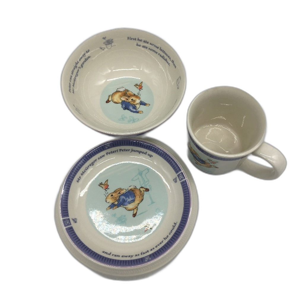 VINTAGE Wedgwood 2001 Peter Rabbit 3 Piece Porcelain Dinnerware Set