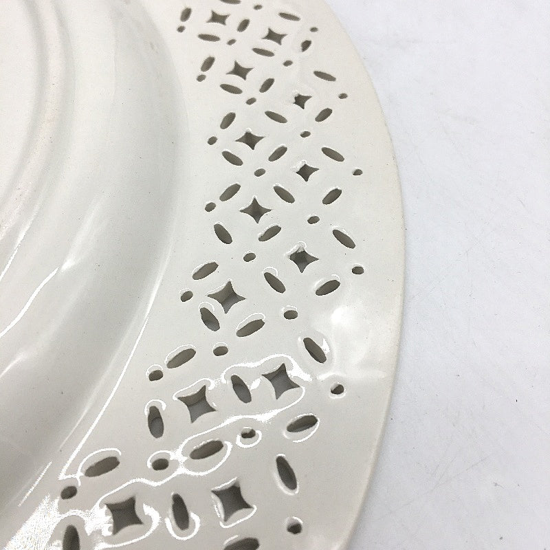 VINTAGE Leedsware Creamware Pierced 27cm Porcelain White Plate