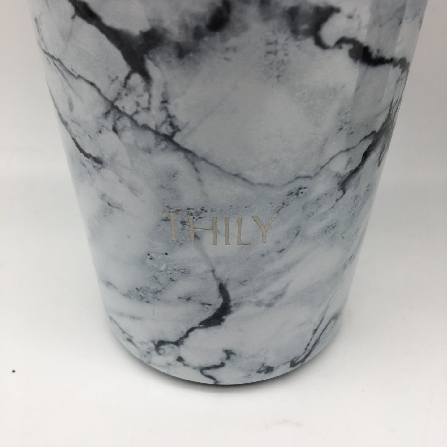 Thily 2 Piece Stainless Steel Black & White Marble 780ml Travel Tumblers NEW