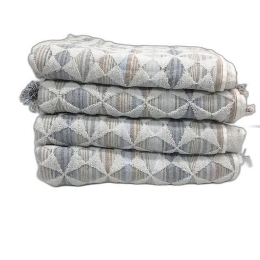 Kirkton House 4 Pack 100% Cotton White Patterned Geo Textured Bath Towel Set NEW