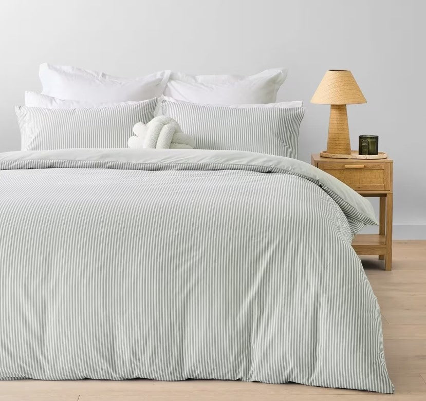 Chambray Easy Care Sage Green Reversible Cotton Rich Quilt Cover Set QUEEN NEW