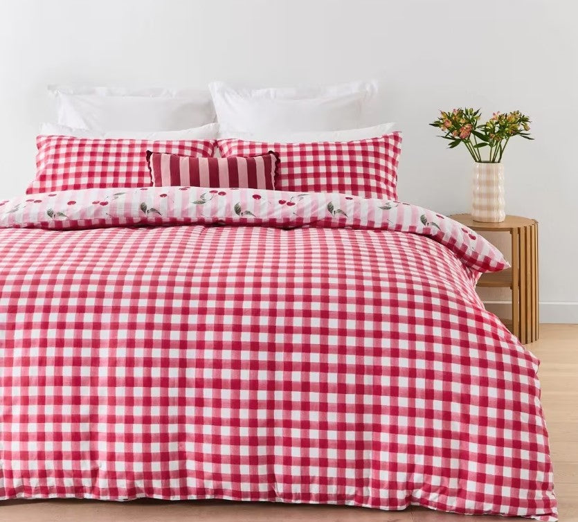Easy Care Cherry & Striped Pink Reversible Cotton Rich Quilt Cover Set QUEEN NEW
