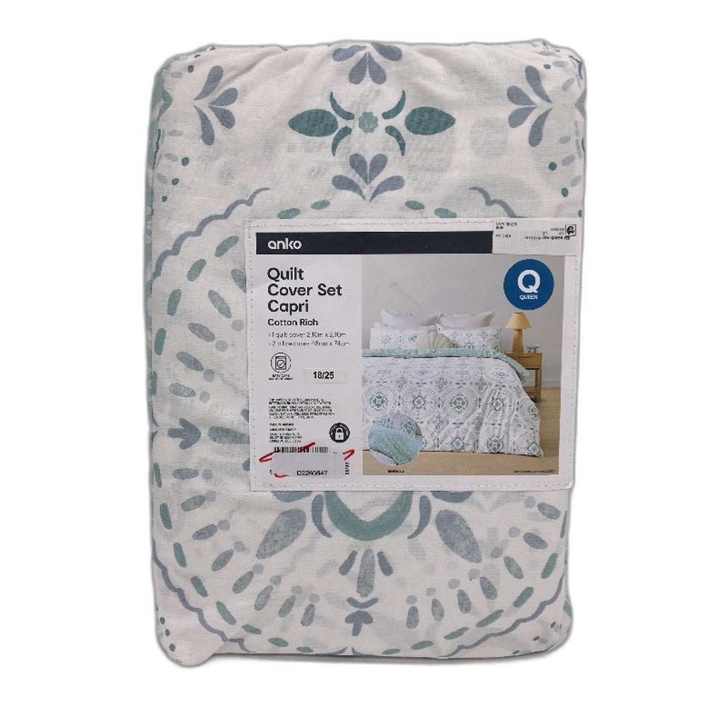Easy Care Capri Blue White Reversible Cotton Rich Quilt Cover Set QUEEN NEW