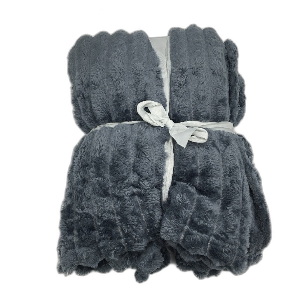 Elegear Soft Velvet Blanket Grey Plush Oversized Throw 150 x 200cm