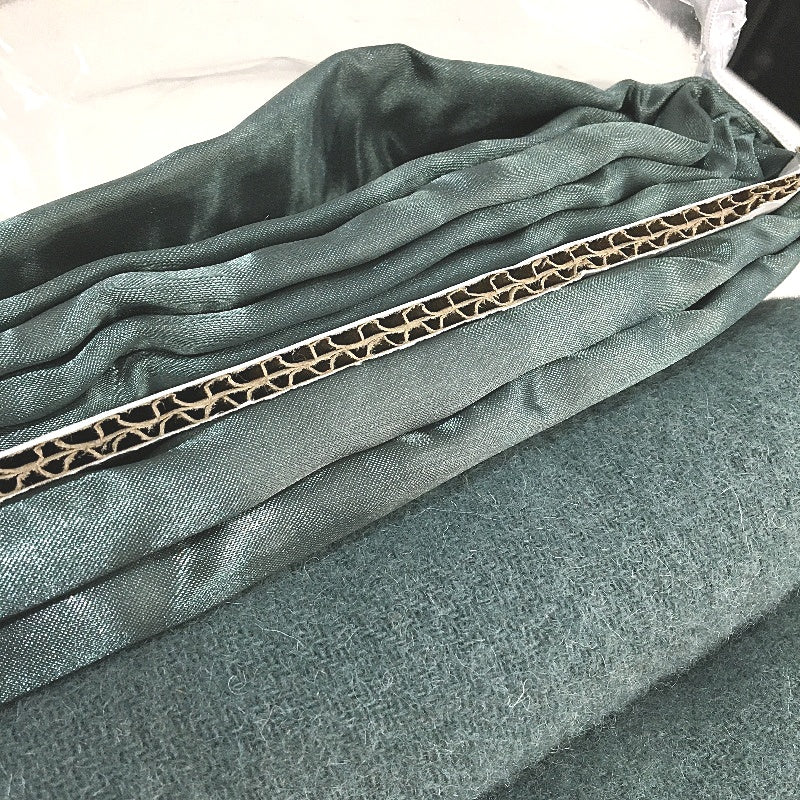 Brosa 400GSM 100% Australian Wool Blanket Olive Green Satin Trim QUEEN Bed NEW